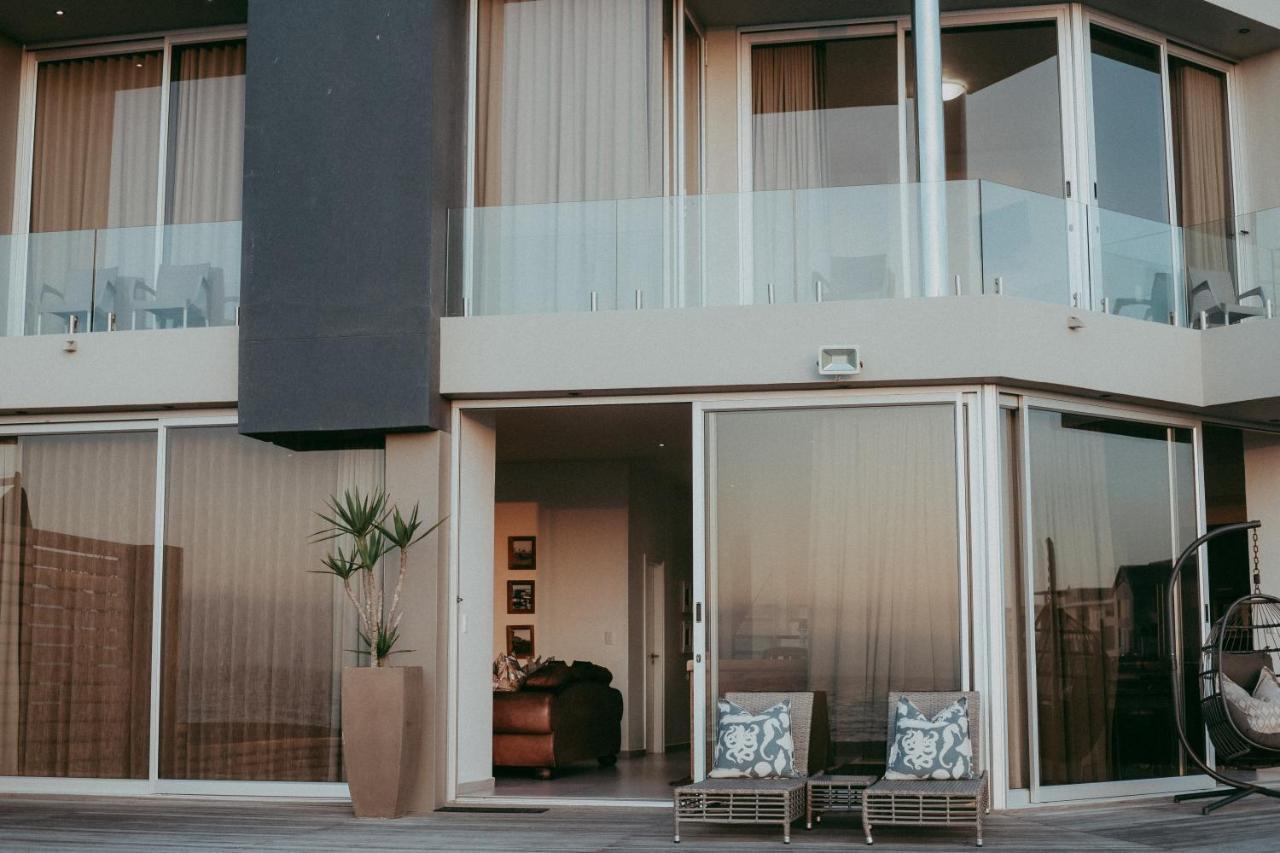 Oceana View Villa Суакопмунд Екстериор снимка